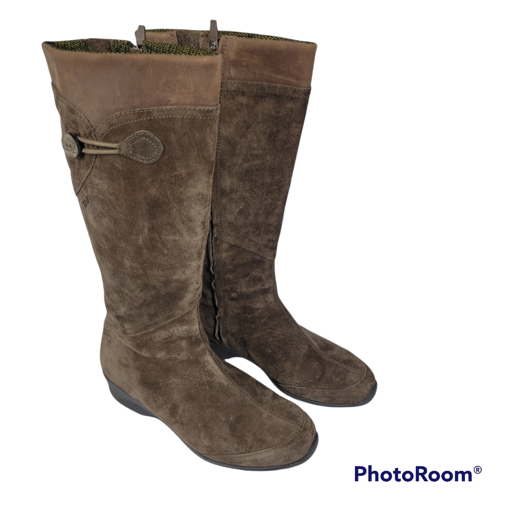 Teva Winter Boots Jade Cove Suede Green Olive. Wedge Size 8.5